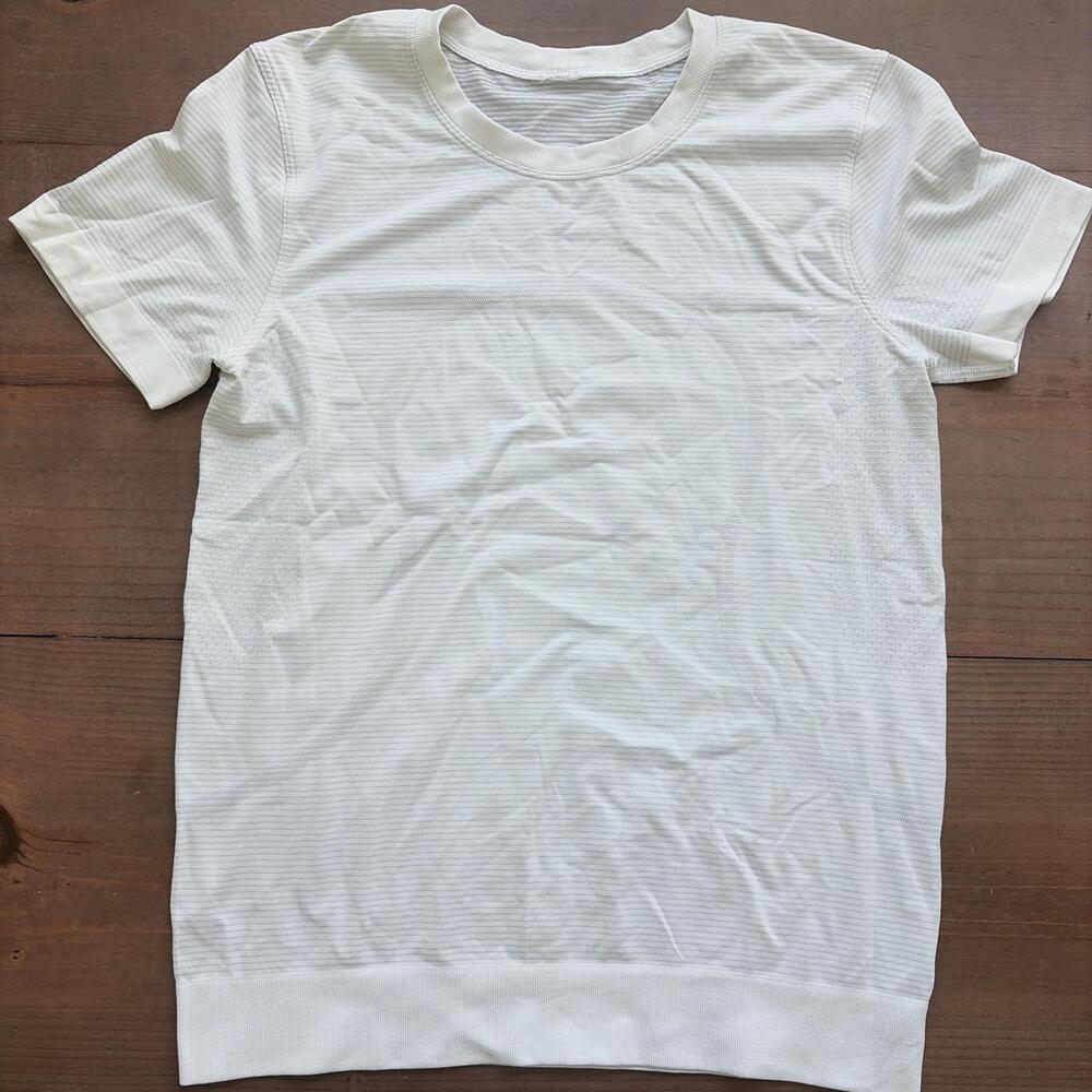 Lululemon Women's White Shirt